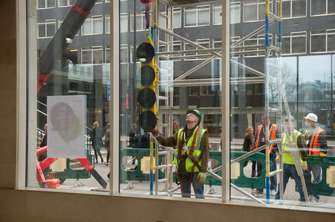 The Shell Centre - Statue Removal
