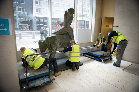 The Shell Centre - Statue Removal